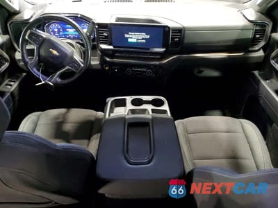 Zdjęcie 8 z 11 samochodu: 2025 CHEVROLET SILVERADO K1500 LT VIN:1GCRKDED1SZ124264 - miniatura