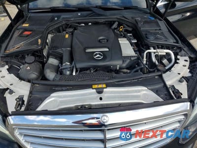 Zdjęcie 11 z 11 samochodu: 2015 MERCEDES-BENZ C 300 4MATIC VIN:55SWF4KB8FU089730 - miniatura