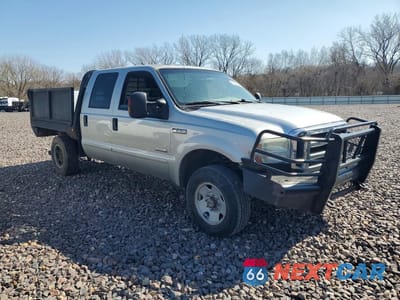 Czwarte zdjęcie samochodu z boku: 2006 FORD F250 SUPER DUTY VIN:1FTSW21P36ED24022 - miniatura