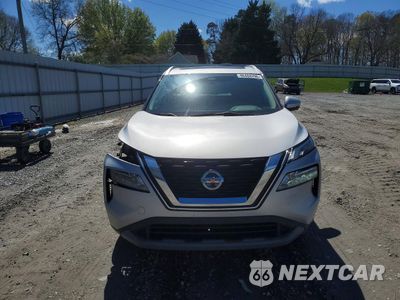 Piąte zdjęcie samochodu w środku: 2021 NISSAN ROGUE SV VIN:5N1AT3BB2MC731010 - miniatura