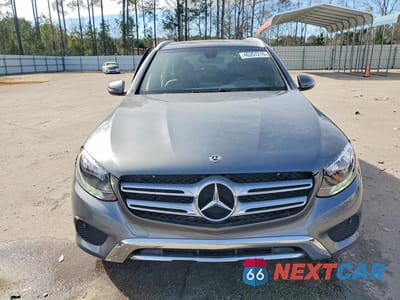 Piąte zdjęcie samochodu w środku: 2019 MERCEDES-BENZ GLC 300 4MATIC VIN:WDC0G4KBXKF490507 - miniatura