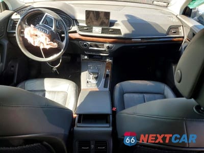 Zdjęcie 8 z 13 samochodu: 2020 AUDI Q5 PREMIUM VIN:WA1ANAFY1L2040079 - miniatura