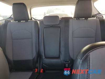 Zdjęcie 10 z 12 samochodu: 2018 FORD ESCAPE SE VIN:1FMCU0GD4JUB97772 - miniatura