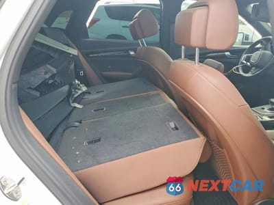 Zdjęcie 10 z 12 samochodu: 2019 AUDI Q5 PREMIUM VIN:WA1ANAFY5K2108303 - miniatura
