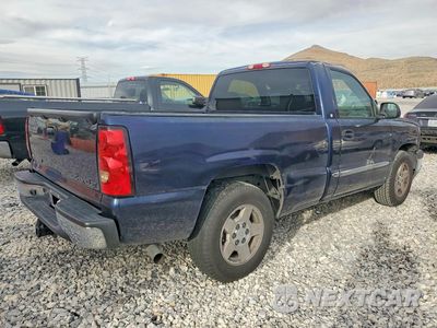 Trzecie zdjęcie samochodu z tyłu: 2005 CHEVROLET SILVERADO C1500 VIN:1GCEC14TX5Z120852 - miniatura