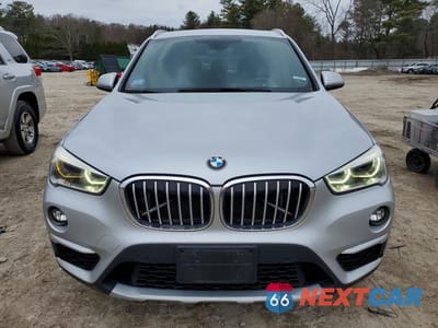 Piąte zdjęcie samochodu w środku: 2016 BMW X1 XDRIVE28I VIN:WBXHT3C35GP881879 - miniatura