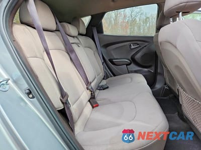 Zdjęcie 11 z 13 samochodu: 2015 HYUNDAI TUCSON GLS VIN:KM8JT3AF6FU074844 - miniatura