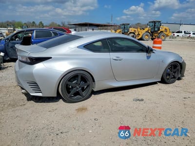 Trzecie zdjęcie samochodu z tyłu: 2017 LEXUS RC 350 BASE VIN:JTHHE5BC8H5017747 - miniatura