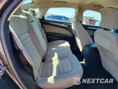 Zdjęcie 10 z 12 samochodu: 2019 FORD FUSION S VIN:3FA6P0G7XKR268541 - miniatura