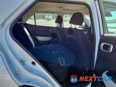 Zdjęcie 11 z 14 samochodu: 2022 HYUNDAI VENUE SEL VIN:KMHRC8A33NU147995 - miniatura