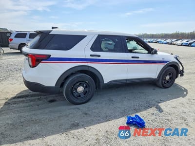 Trzecie zdjęcie samochodu z tyłu: 2025 FORD POLICE INTERC VIN:1FM5K8AB1SGB05490 - miniatura