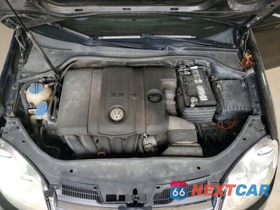Zdjęcie 11 z 12 samochodu: 2010 VOLKSWAGEN JETTA SE VIN:3VWRX7AJ4AM008181 - miniatura