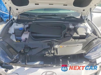 Zdjęcie 11 z 12 samochodu: 2025 HYUNDAI IONIQ 6 SEL VIN:KMHM34AA9SA114708 - miniatura