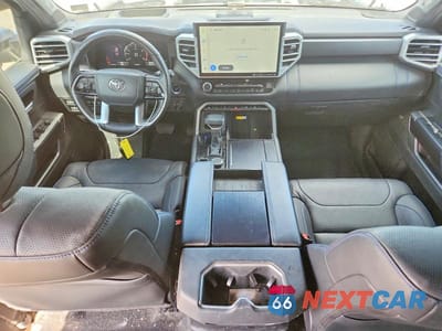 Zdjęcie 8 z 11 samochodu: 2022 TOYOTA TUNDRA PLATINUM VIN:5TFNA5DB9NX022332 - miniatura