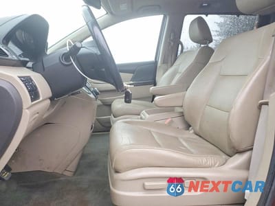 Zdjęcie 7 z 12 samochodu: 2014 HONDA ODYSSEY EX VIN:5FNRL5H91EB017235 - miniatura