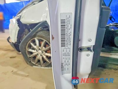 Zdjęcie 13 z 13 samochodu: 2018 JEEP CHEROKEE LIMITED VIN:1C4PJMDX5JD507349 - miniatura