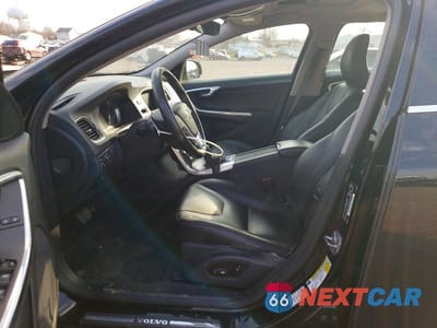 Zdjęcie 7 z 12 samochodu: 2016 VOLVO V60 T5 PREMIER VIN:YV140MEK1G1302205 - miniatura