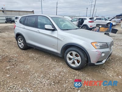 Czwarte zdjęcie samochodu z boku: 2011 BMW X3 XDRIVE28I VIN:5UXWX5C52BL711693 - miniatura