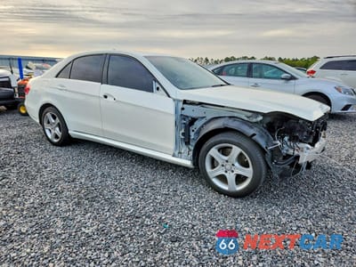 Czwarte zdjęcie samochodu z boku: 2014 MERCEDES-BENZ E 350 VIN:WDDHF5KBXEA813303 - miniatura