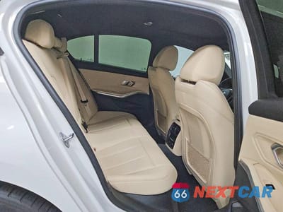 Zdjęcie 10 z 12 samochodu: 2020 BMW 330I VIN:3MW5R1J02L8B35035 - miniatura