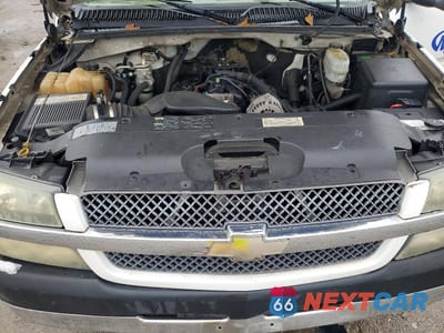 Zdjęcie 11 z 12 samochodu: 2004 CHEVROLET SILVERADO K2500 HEAVY DUTY VIN:1GCHK29UX4E232161 - miniatura