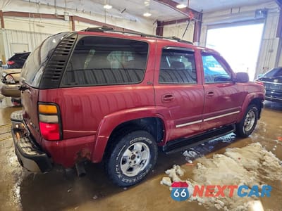 Trzecie zdjęcie samochodu z tyłu: 2004 CHEVROLET TAHOE K1500 VIN:1GNEK13Z64J203479 - miniatura