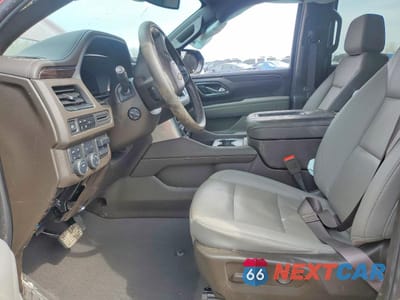 Zdjęcie 7 z 15 samochodu: 2024 CHEVROLET SUBURBAN K1500 LT VIN:1GNSKCKD4RR326016 - miniatura