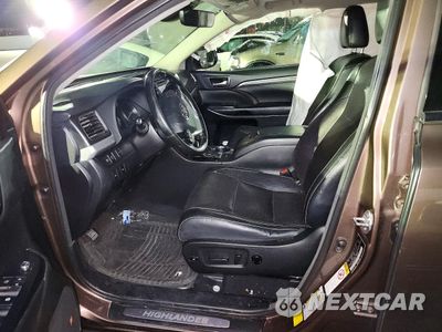 Zdjęcie 7 z 14 samochodu: 2018 TOYOTA HIGHLANDER LIMITED VIN:5TDYZRFH8JS279660 - miniatura
