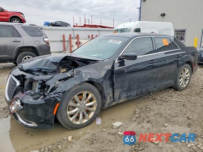 2017 CHRYSLER 300 LIMITED 2C3CCARG7HH506835 - główne zdjęcie licytacji z USA - miniatura