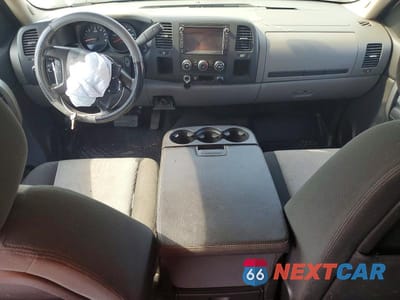 Zdjęcie 8 z 13 samochodu: 2009 GMC SIERRA C1500 VIN:3GTEC13C59G118434 - miniatura