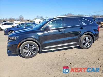 2023 KIA SORENTO KNDRKDLG3P5193209 - główne zdjęcie licytacji z USA - miniatura