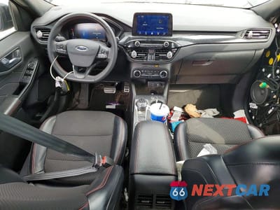 Zdjęcie 8 z 12 samochodu: 2023 FORD ESCAPE ST LINE VIN:1FMCU0MN1PUA00613 - miniatura