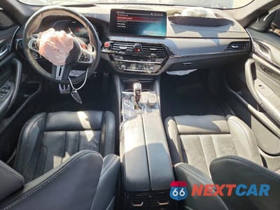 Zdjęcie 8 z 12 samochodu: 2023 BMW M5 VIN:WBS83CH08PCL28431 - miniatura