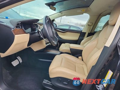 Zdjęcie 7 z 14 samochodu: 2017 TESLA MODEL X VIN:5YJXCBE40HF051766 - miniatura