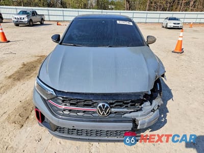 Piąte zdjęcie samochodu w środku: 2022 VOLKSWAGEN JETTA GLI AUTOBAHN VIN:3VW2T7BU9NM027899 - miniatura