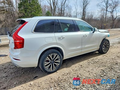 Trzecie zdjęcie samochodu z tyłu: 2021 VOLVO XC90 T6 MOMENTUM VIN:YV4A221K2M1681785 - miniatura
