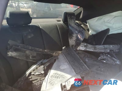 Zdjęcie 10 z 11 samochodu: 2018 BMW M2 VIN:WBS1J5C53J7B70332 - miniatura