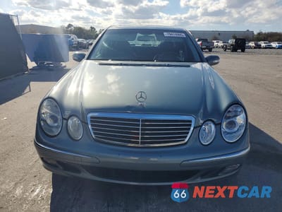 Piąte zdjęcie samochodu w środku: 2005 MERCEDES-BENZ E 320 CDI VIN:WDBUF26J65A656134 - miniatura