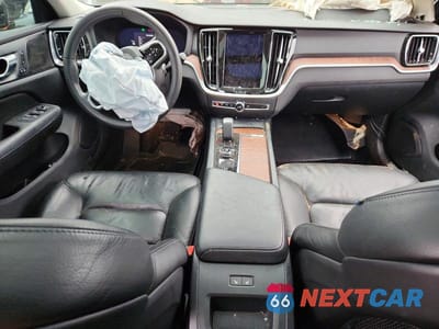 Zdjęcie 8 z 12 samochodu: 2023 VOLVO S60 PLUS VIN:7JRL12TW6PG254904 - miniatura
