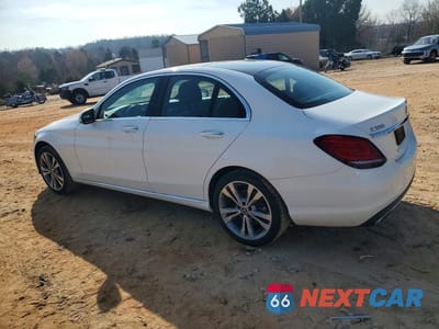 Drugie zdjęcie samochodu z przodu: 2019 MERCEDES-BENZ C 300 4MATIC VIN:55SWF8EB3KU302788 - miniatura