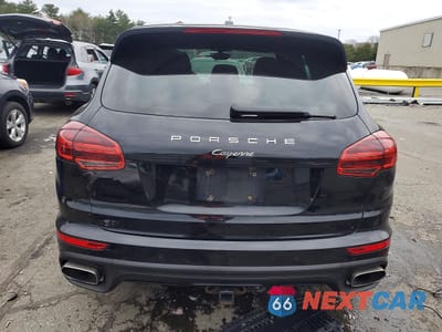 Zdjęcie 6 z 12 samochodu: 2017 PORSCHE CAYENNE VIN:WP1AA2A21HKA85006 - miniatura