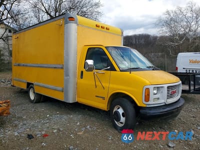 Czwarte zdjęcie samochodu z boku: 2001 GMC SAVANA CUTAWAY G3500 VIN:1GDHG31R611902513 - miniatura