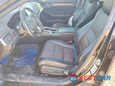 Zdjęcie 7 z 12 samochodu: 2018 HONDA ACCORD SPORT VIN:1HGCV1F34JA014079 - miniatura