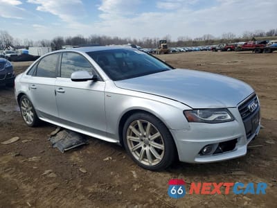 Czwarte zdjęcie samochodu z boku: 2012 AUDI A4 PREMIUM PLUS VIN:WAUFFAFL1CN012405 - miniatura
