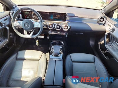 Zdjęcie 8 z 12 samochodu: 2019 MERCEDES-BENZ A 220 4MATIC VIN:WDD3G4FB4KW002218 - miniatura