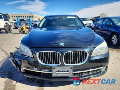 Piąte zdjęcie samochodu w środku: 2012 BMW 750 XI VIN:WBAKC6C5XCC396304 - miniatura