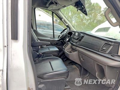 Piąte zdjęcie samochodu w środku: 2022 FORD TRANSIT T-250 VIN:1FTBR1X8XNKA72657 - miniatura