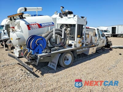 Trzecie zdjęcie samochodu z tyłu: 2023 INTERNATIONAL CV515 HYDROVAC TRUCK VIN:1HTKTSWK0PH135255 - miniatura