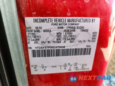 Zdjęcie 13 z 14 samochodu: 2006 FORD F550 SUPER DUTY VIN:1FDAF57P06EA79048 - miniatura