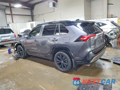 Drugie zdjęcie samochodu z przodu: 2023 TOYOTA RAV4 HYBRID XSE VIN:JTME6RFV1PJ037901 - miniatura